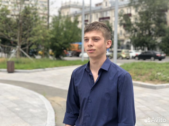 Менеджер по продажам