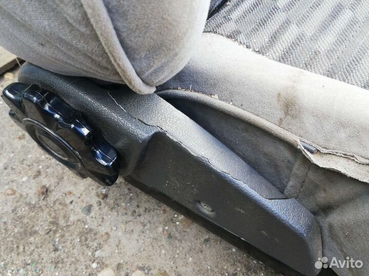 Сиденье Опель Фронтера А