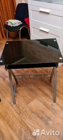 Стол для ноутбука