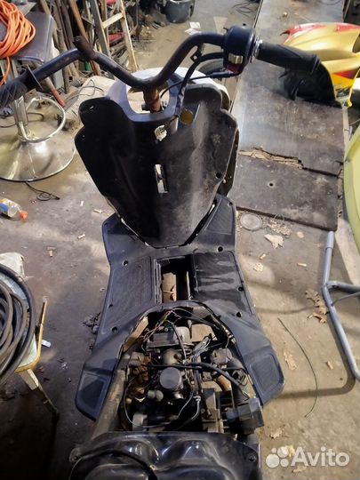 Запчасти на скутер