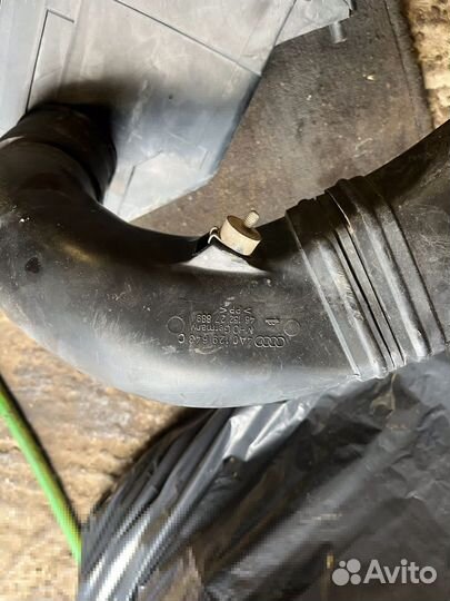 Audi 100 с4 корпус воздушного фильтра 2.6