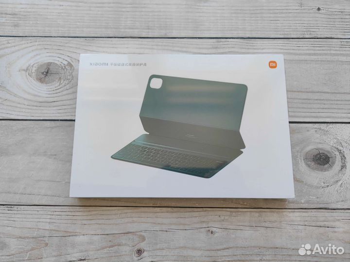 Чехол-клавиатура Xiaomi Pad 5/Pad 5 Pro зеленый