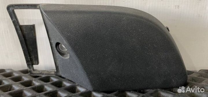 Накладка на ручку передней правой Volvo FH5