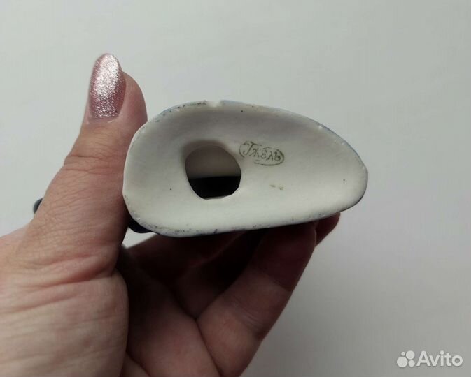 Фарфоровые статуэтки Гжель Лошадь собачка змея