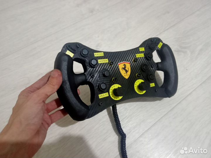 Руль штурвал Logitech Thrustmaster moza Simagic