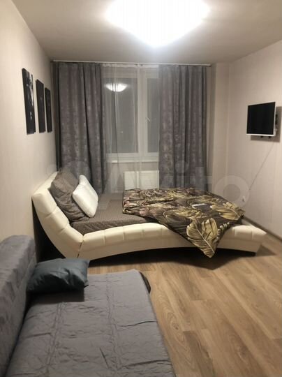 1-к. квартира, 35 м², 14/18 эт.