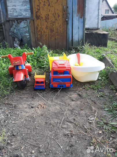 Детские игрушки