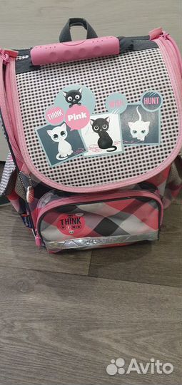 Рюкзак школьный для девочки tiger family
