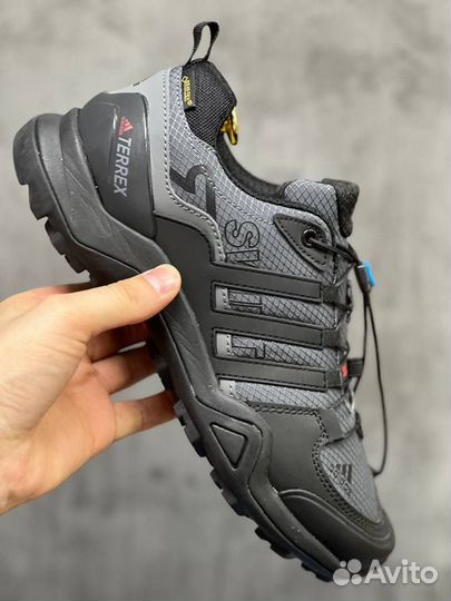 Кроссовки мужские Adidas Terrex