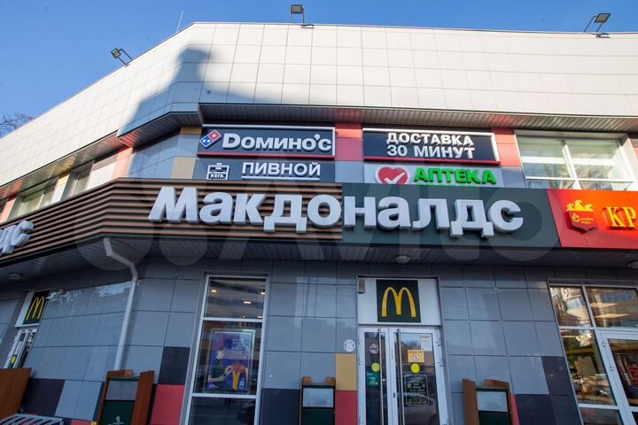 10м² в прикассе Чижика, 2500чел/день