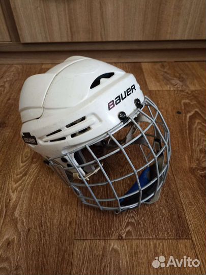 Шлем хоккейный bauer