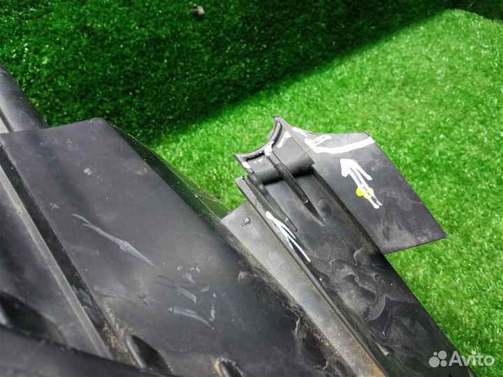 Фара правая Opel Zafira B (2005-2012)