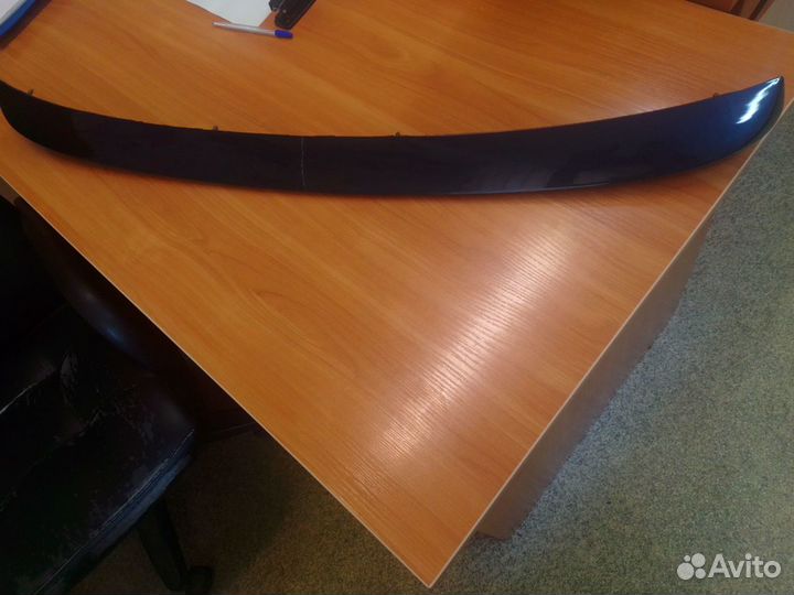 Спойлер задней двери Вортекс Тинго