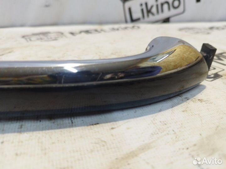 Ручка двери правая Mercedes Ml W164