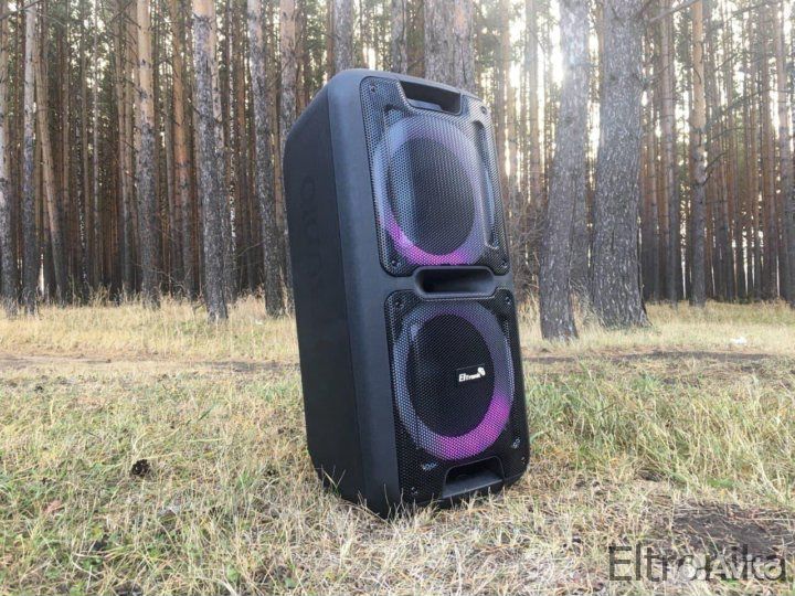 Беспроводная блютуз колонка