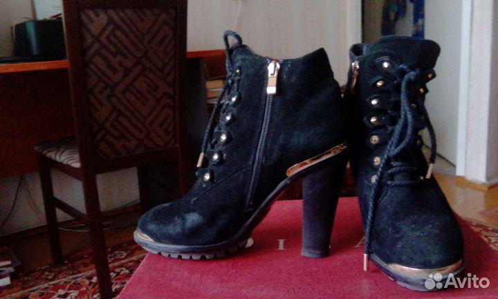 Батильоны, натуральная замша