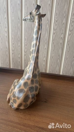 Статуэтка фарфор жираф