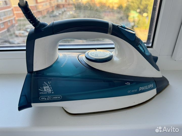 Утюг Philips GC4410