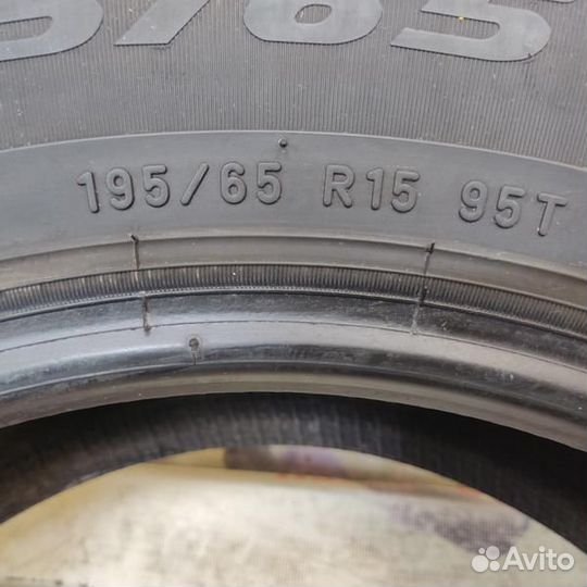 Pirelli Ice Zero 195/65 R15