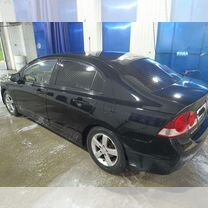 Honda Civic 1.8 MT, 2007, 292 000 км, с пробегом, цена 700 000 руб.