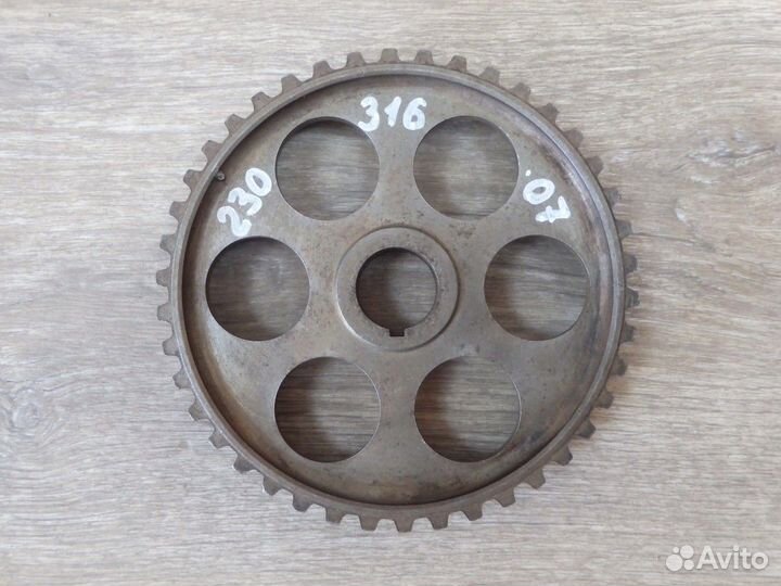 Шестерня (шкив) распредвала 2113