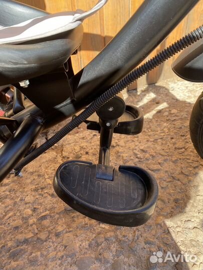 Трехколесный велосипед