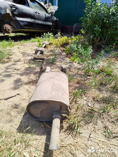 Глушитель на mitsubishi lancer 9