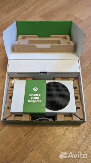 Игровая консоль Xbox series s