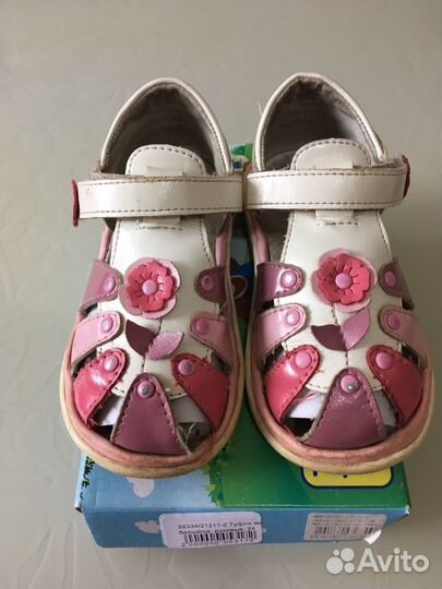 Обувь на девочку