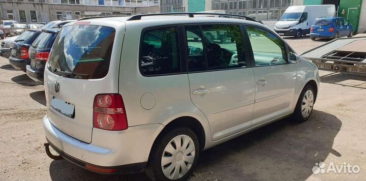 Volkswagen Touran 1T 2008г на запчасти