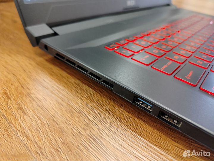 Игровой MSI Katana 17.3 на RTX 3060 (6GB)