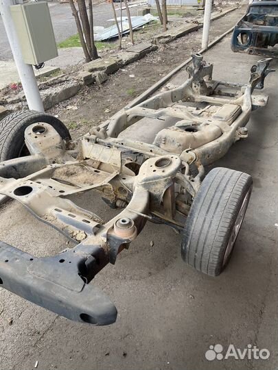 Land rover discovery 3 в разбор