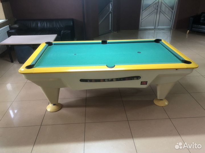 Бильярдный стол для пула