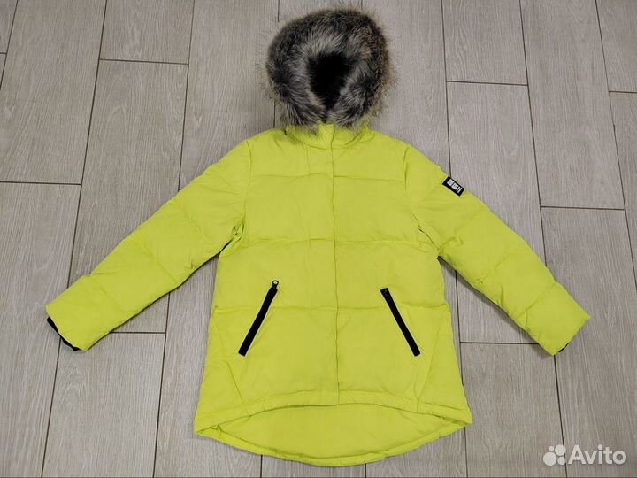 Новая куртка зимняя-пуховик, 150р, Futurino