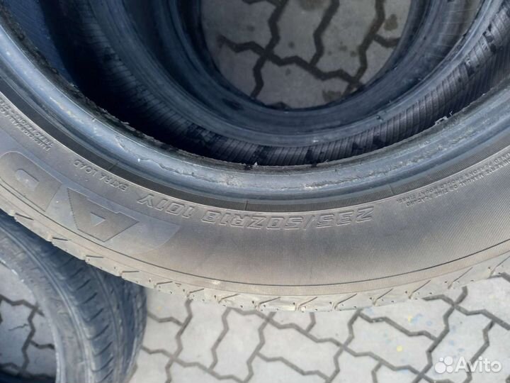 Yokohama Advan Sport V105 235/50 R18 101Y