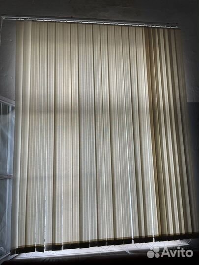 Жалюзи вертикальные б/у 230см