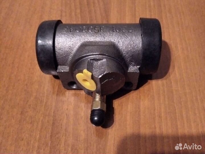 Тормозной цилиндр 5301-3502046