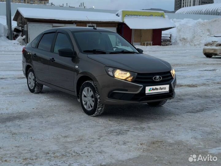 LADA Granta 1.6 МТ, 2021, 37 000 км
