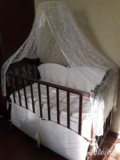 Комплект в детскую кроватку