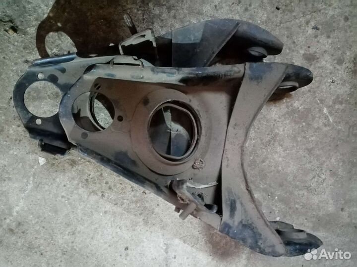 Рычаг нижний ваз 2107