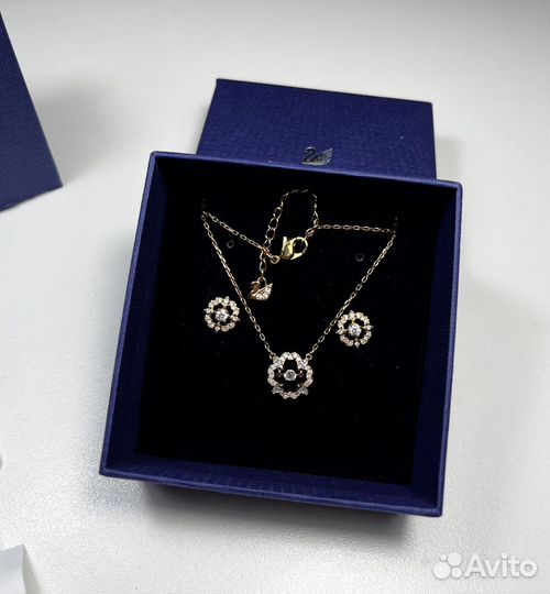 Swarovski комплект