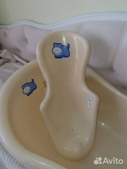 Ванночка с горкой для купания 84 см