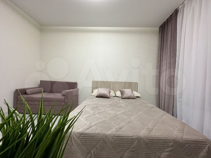 1-к. квартира, 42 м², 7/17 эт.