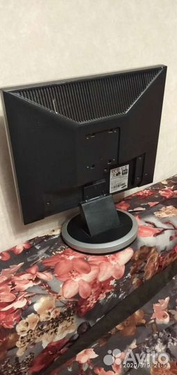 Монитор Samsung