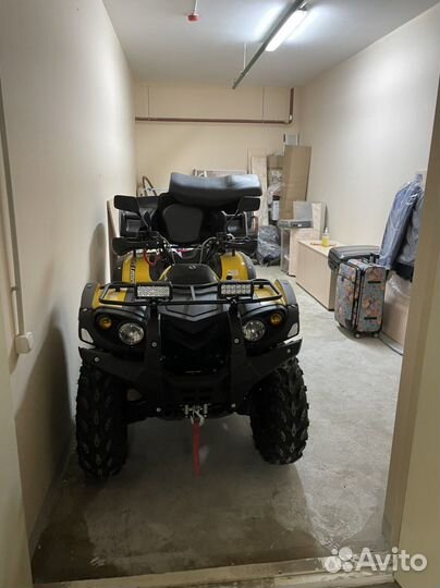 Продаётся снегоболотоход (квадроцикл)