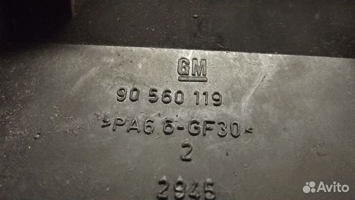 Блок монтажный реле 90560119 Опель Зафира 2003г 2л