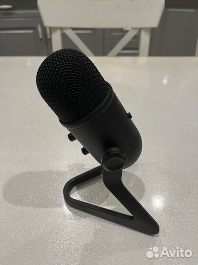 Студийный микрофон Fifine