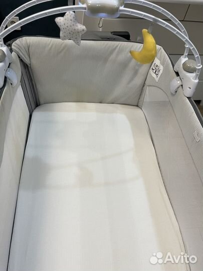 Кроватка для новорожденных,приставная,Chicco