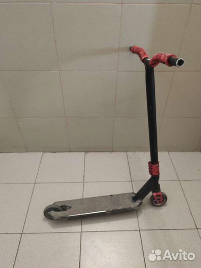 Трюковой самокат oxelo