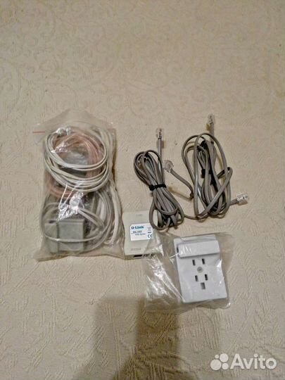 Провода и телефонные розетки